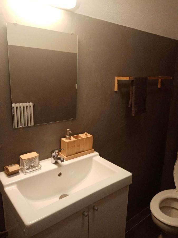 Bed and Breakfast Les P'Tites Pistes Chaux-des-Pres Exterior foto